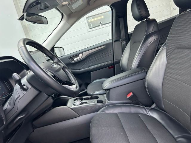 2023 Ford Escape Plug-In Hybrid Base
