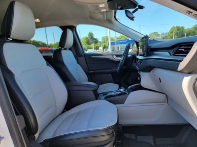 2023 Ford Escape Plug-In Hybrid Base