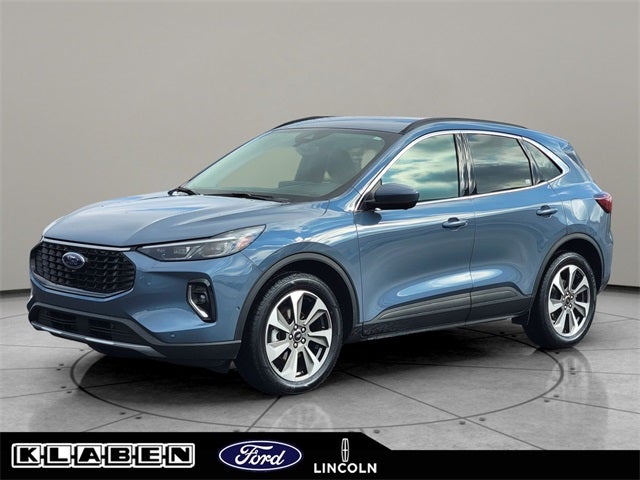 2023 Ford Escape Platinum
