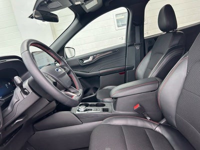 2025 Ford Escape ST-Line Select