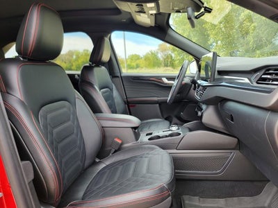 2023 Ford Escape ST-Line Elite