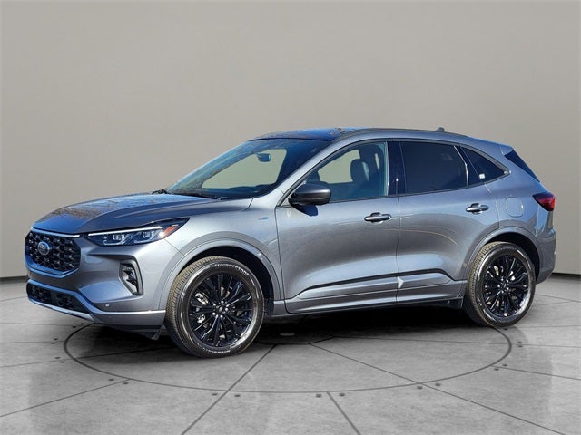 2025 Ford Escape ST-Line Elite