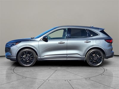 2025 Ford Escape ST-Line Elite