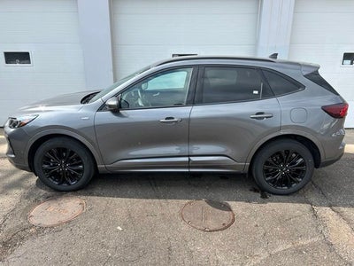 2023 Ford Escape ST-Line Elite