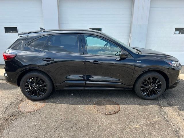 2023 Ford Escape Hybrid ST-Line Elite