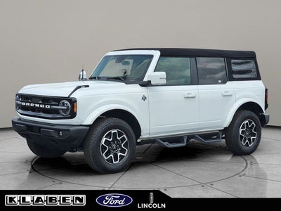 2023 Ford Bronco Outer Banks