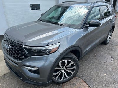 2023 Ford Explorer ST-Line