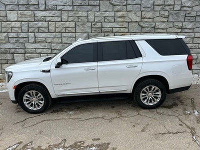 2022 GMC Yukon SLT