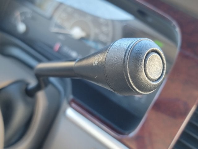 2004 Lincoln Town Car Ultimate