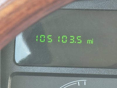 2004 Lincoln Town Car Ultimate