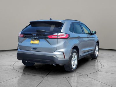 2022 Ford Edge SE