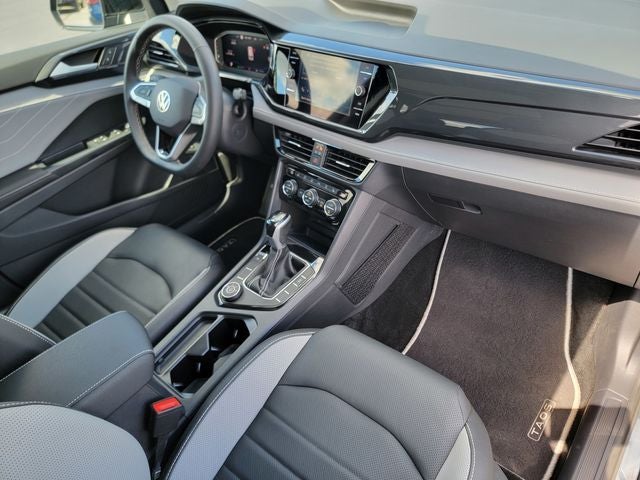 2024 Volkswagen Taos 1.5T SEL