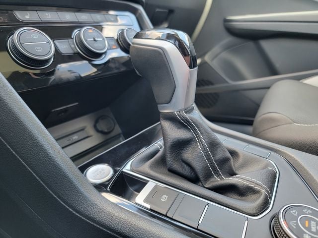 2024 Volkswagen Taos 1.5T SEL