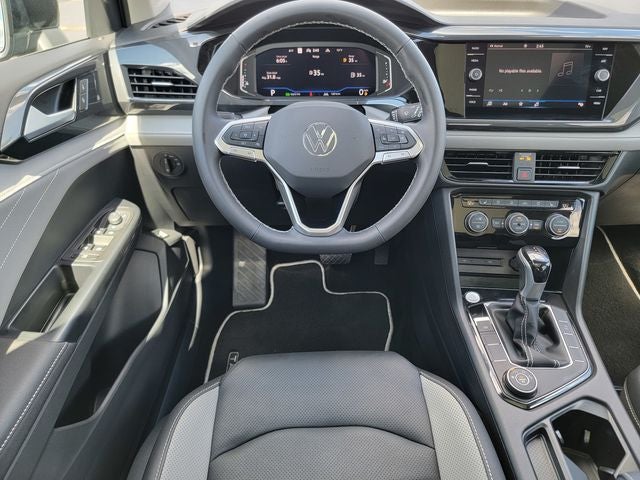 2024 Volkswagen Taos 1.5T SEL