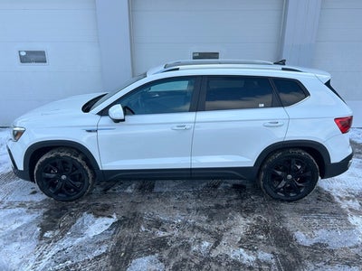2023 Volkswagen Taos 1.5T SE