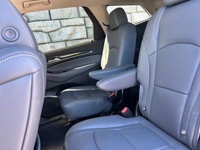 2020 Buick Enclave Essence