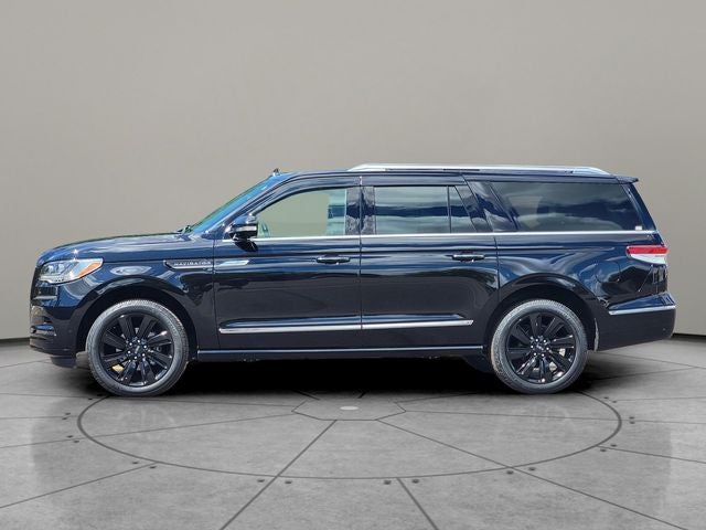 2023 Lincoln Navigator L Reserve