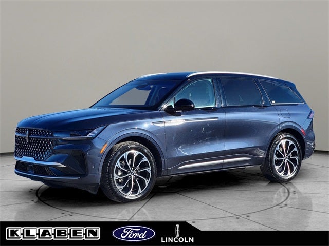 2024 Lincoln Nautilus Reserve