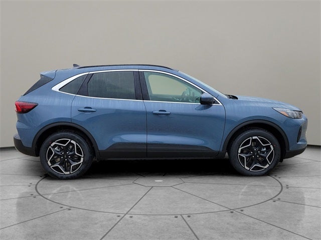 2026 Ford Escape Platinum™