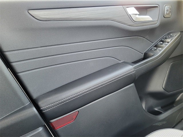 2026 Ford Escape Platinum™