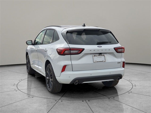 2026 Ford Escape ST-Line Elite