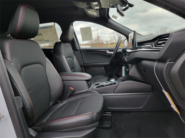 2026 Ford Escape ST-Line Elite