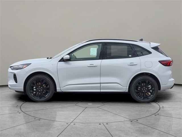 2026 Ford Escape ST-Line Elite