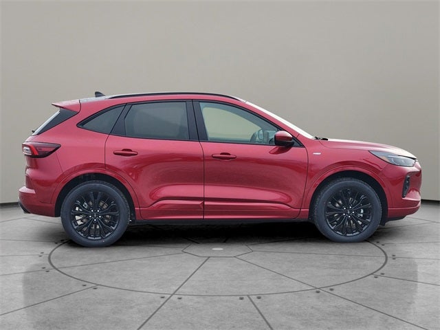 2026 Ford Escape ST-Line Elite