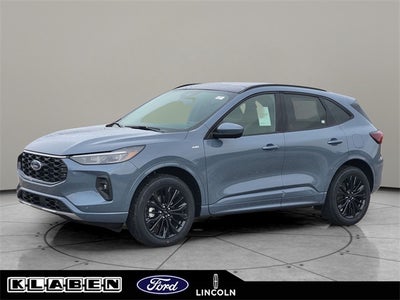 2026 Ford Escape ST-Line Elite