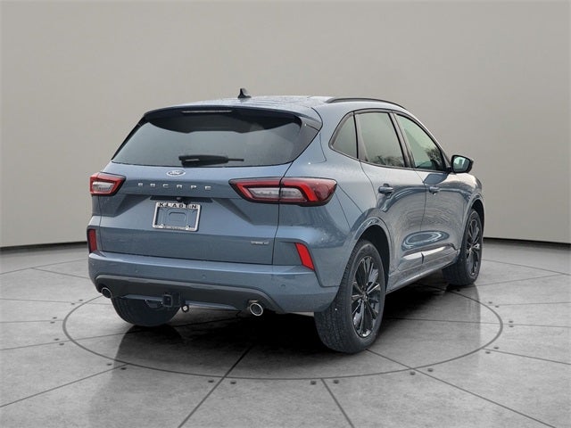 2026 Ford Escape ST-Line Elite