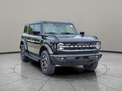 2026 Ford Bronco Outer Banks®
