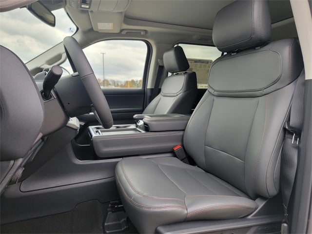 2025 Ford Expedition Active MAX