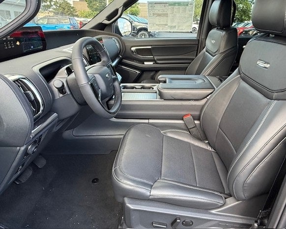 2025 Ford Expedition Platinum® MAX