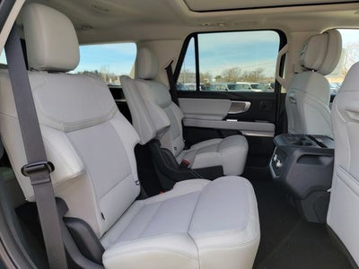 2026 Ford Expedition Platinum®
