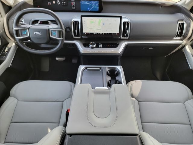 2026 Ford Expedition Platinum®