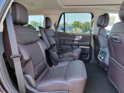2027 Ford Expedition Platinum