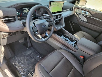 2027 Ford Explorer Platinum™