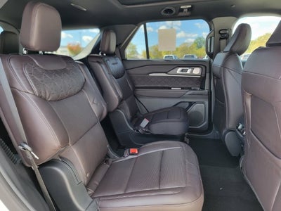 2027 Ford Explorer Platinum™