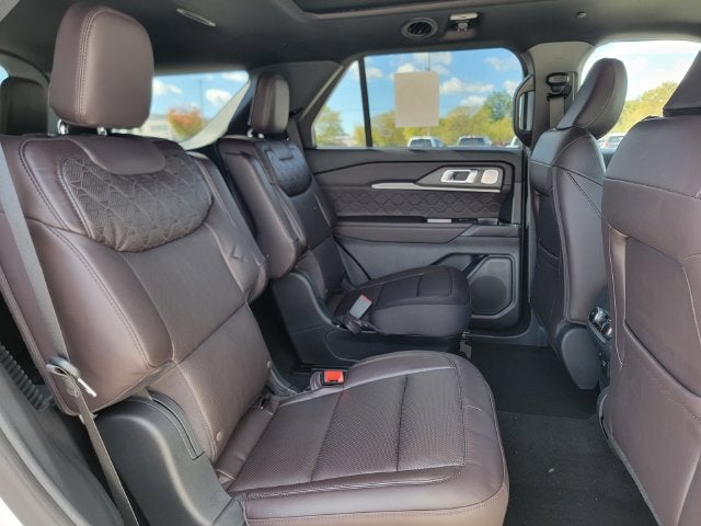 2027 Ford Explorer Platinum™
