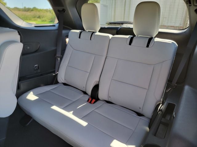 2027 Ford Explorer Platinum™