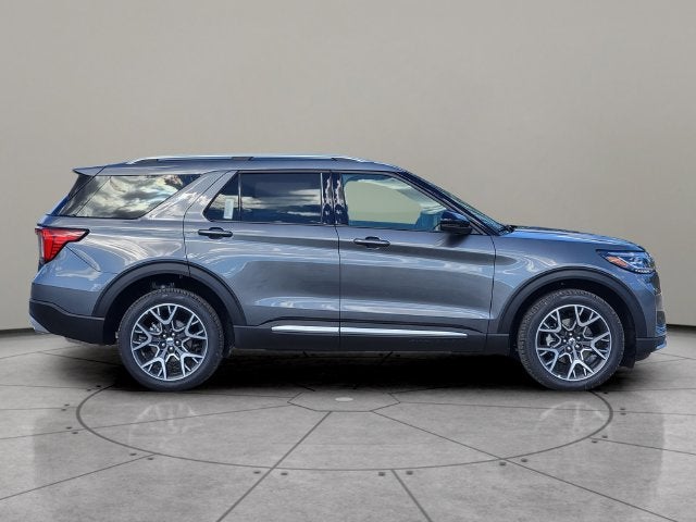 2027 Ford Explorer Platinum™
