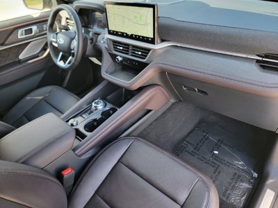 2027 Ford Explorer Platinum™
