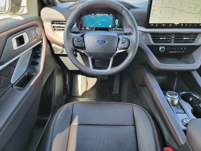 2027 Ford Explorer Platinum™