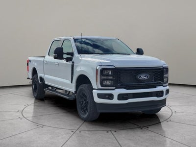 2027 Ford Super Duty F-250® XLT