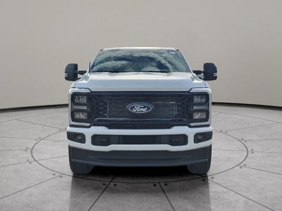 2027 Ford Super Duty F-250® XLT