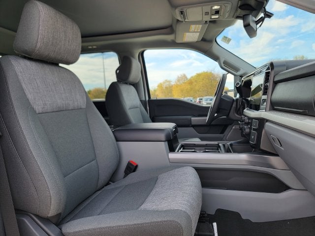 2027 Ford Super Duty F-250® XLT