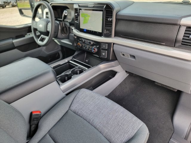 2027 Ford Super Duty F-250® XLT