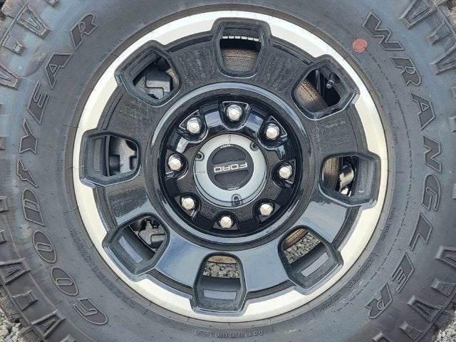 2027 Ford Super Duty F-250® XLT