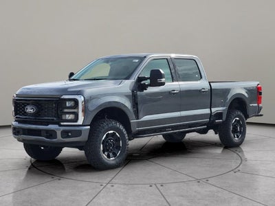 2027 Ford Super Duty F-250® XLT