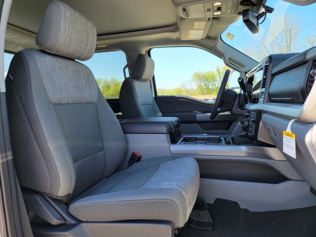 2026 Ford Super Duty F-350® XLT
